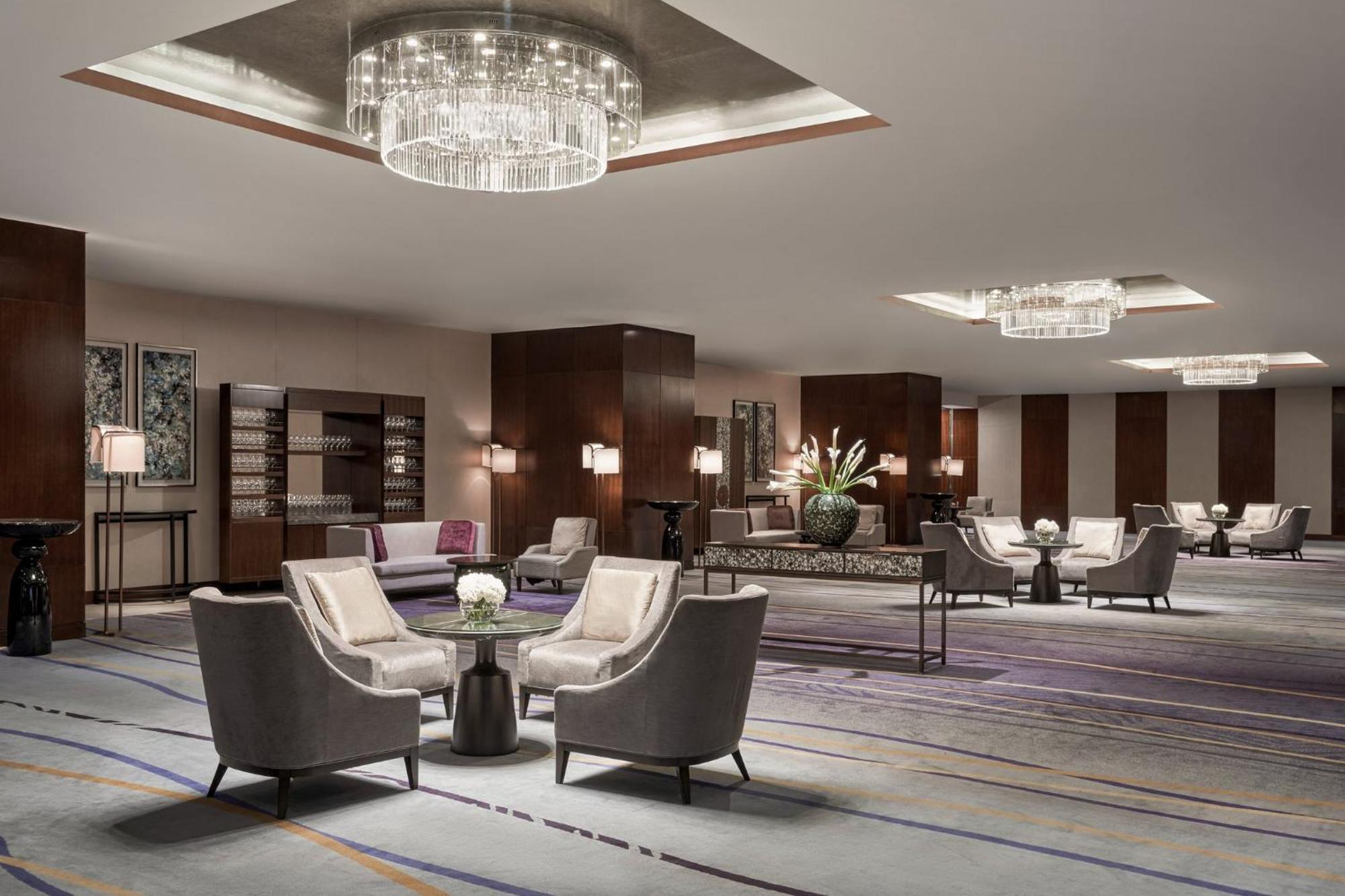 Intercontinental Hanoi Landmark72 By Ihg Eksteriør billede
