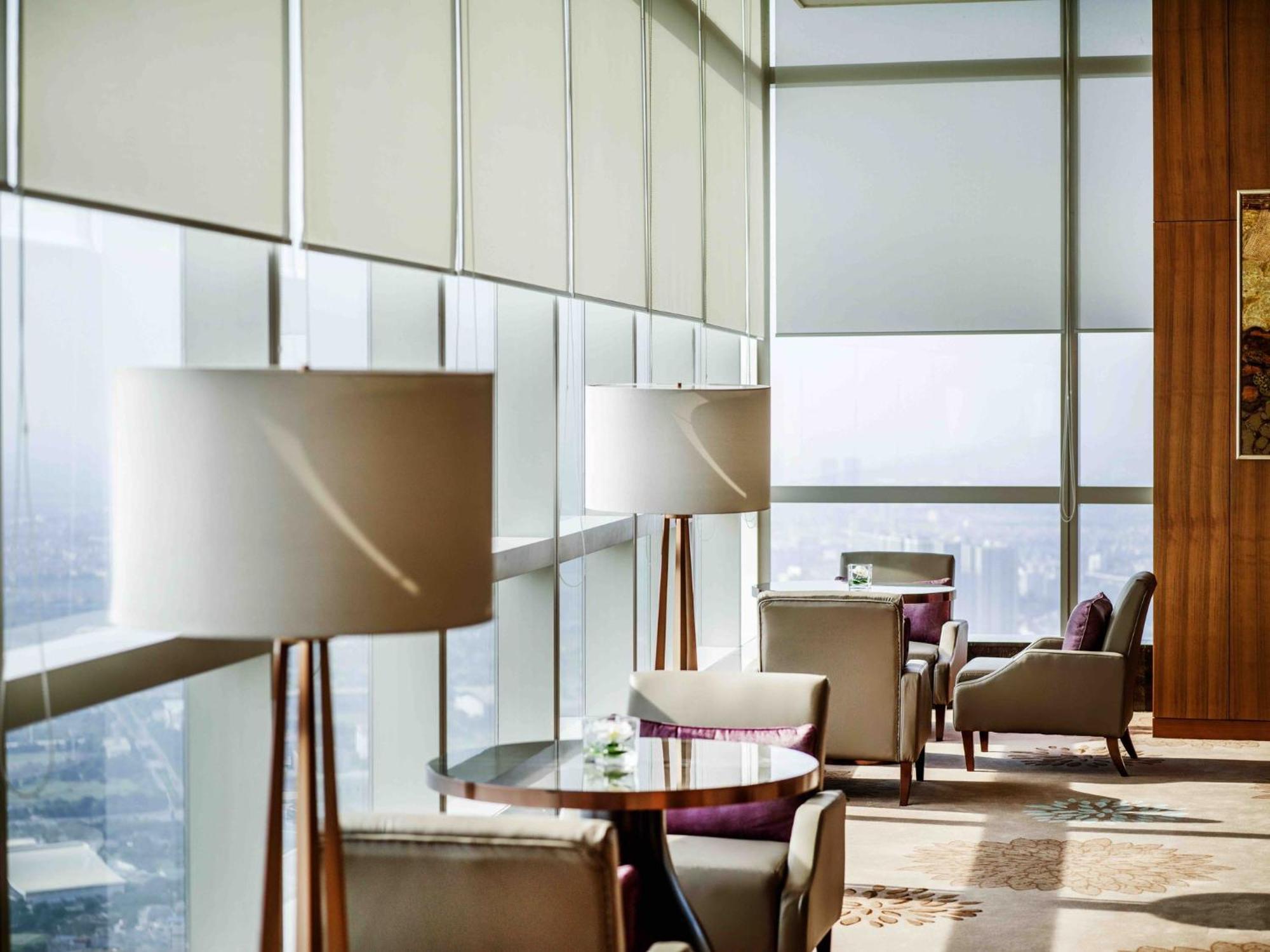Intercontinental Hanoi Landmark72 By Ihg Eksteriør billede