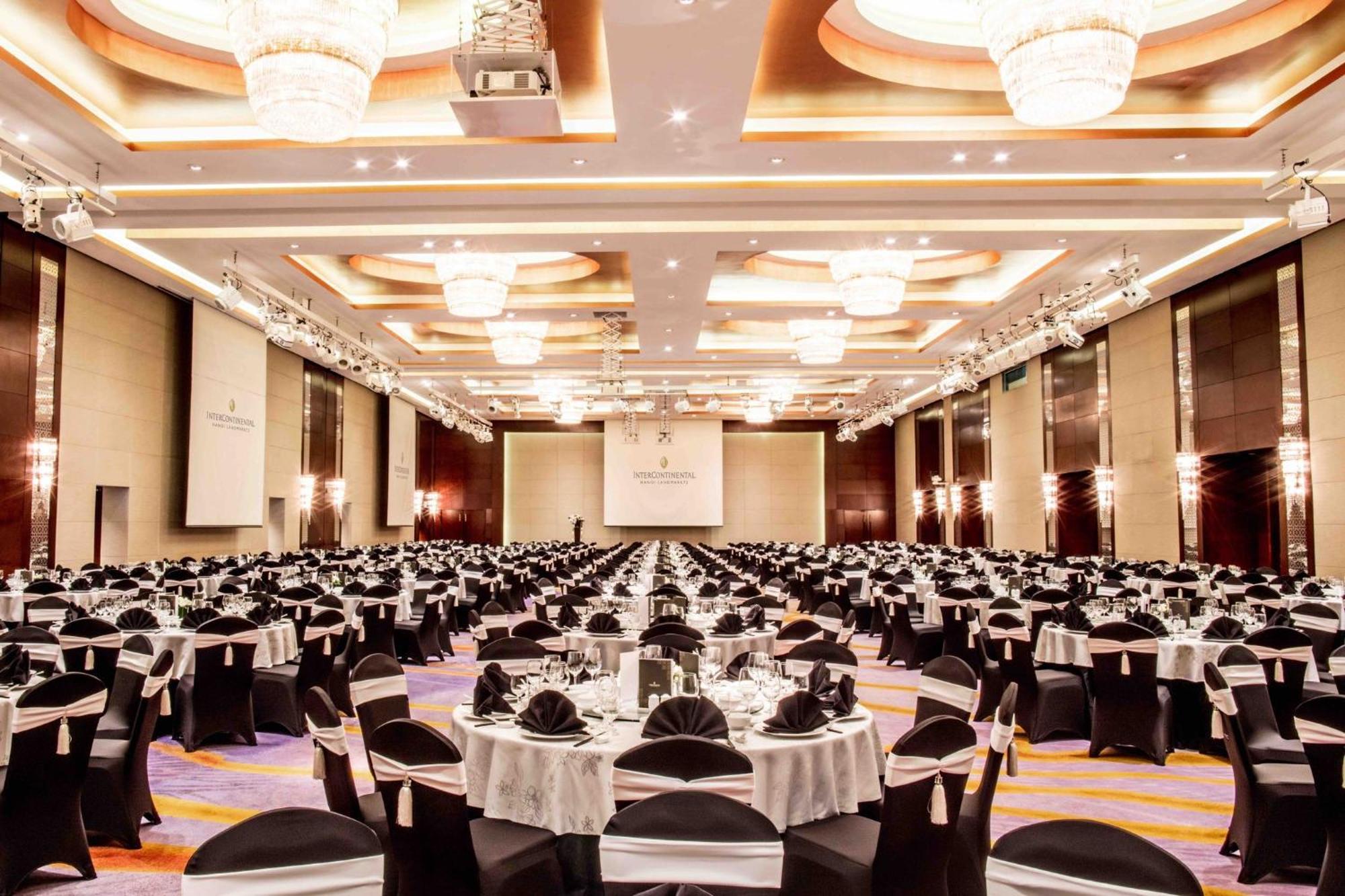 Intercontinental Hanoi Landmark72 By Ihg Eksteriør billede